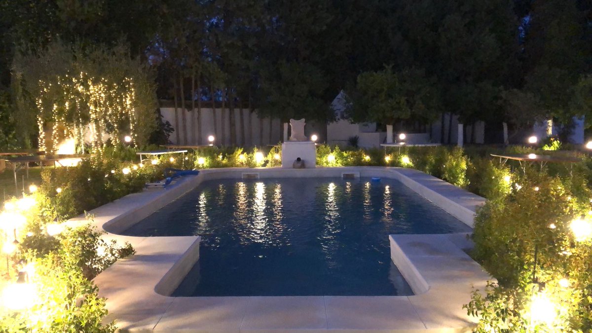 DIOLEDproyectos's tweet photo. Cada día son más las parejas de novios que cuentan con nosotros para dar #luz a un día especial #Hacienda De Córdoba en @Alcaladguadaira https://t.co/O708k1ARYm
