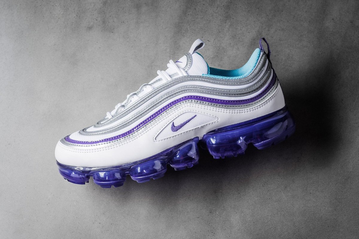 DealsUnderCost's tweet photo. Rare sale: "Grape" Nike Vapormax 97 on sale 30% off with free shipping!

Link: https://t.co/wSVrto49tj https://t.co/ThSAoNIXQv