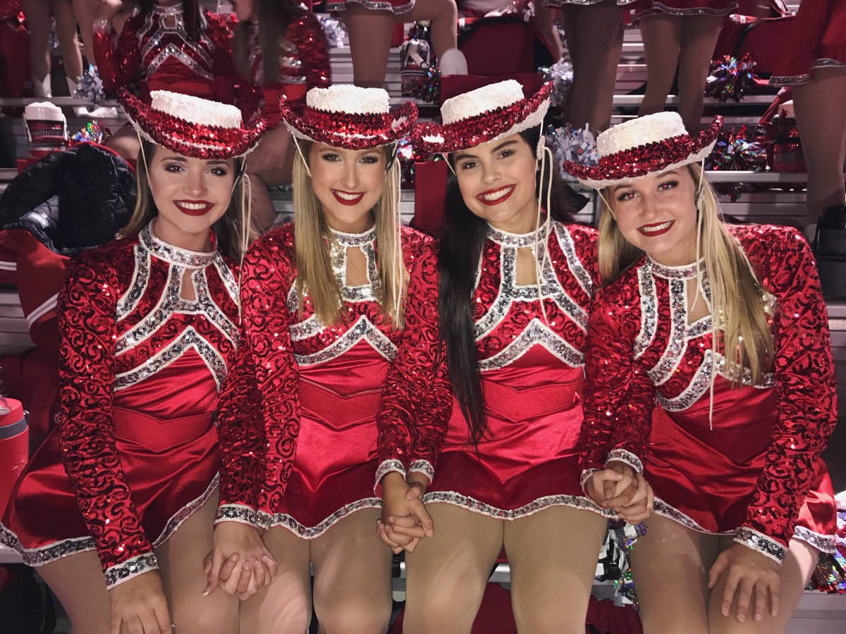 grifynjp's tweet photo. Happy birthday Syd whit!!! I️ Love u so so much!! Have the best day ever ❤️ https://t.co/MGFHvfuUIf