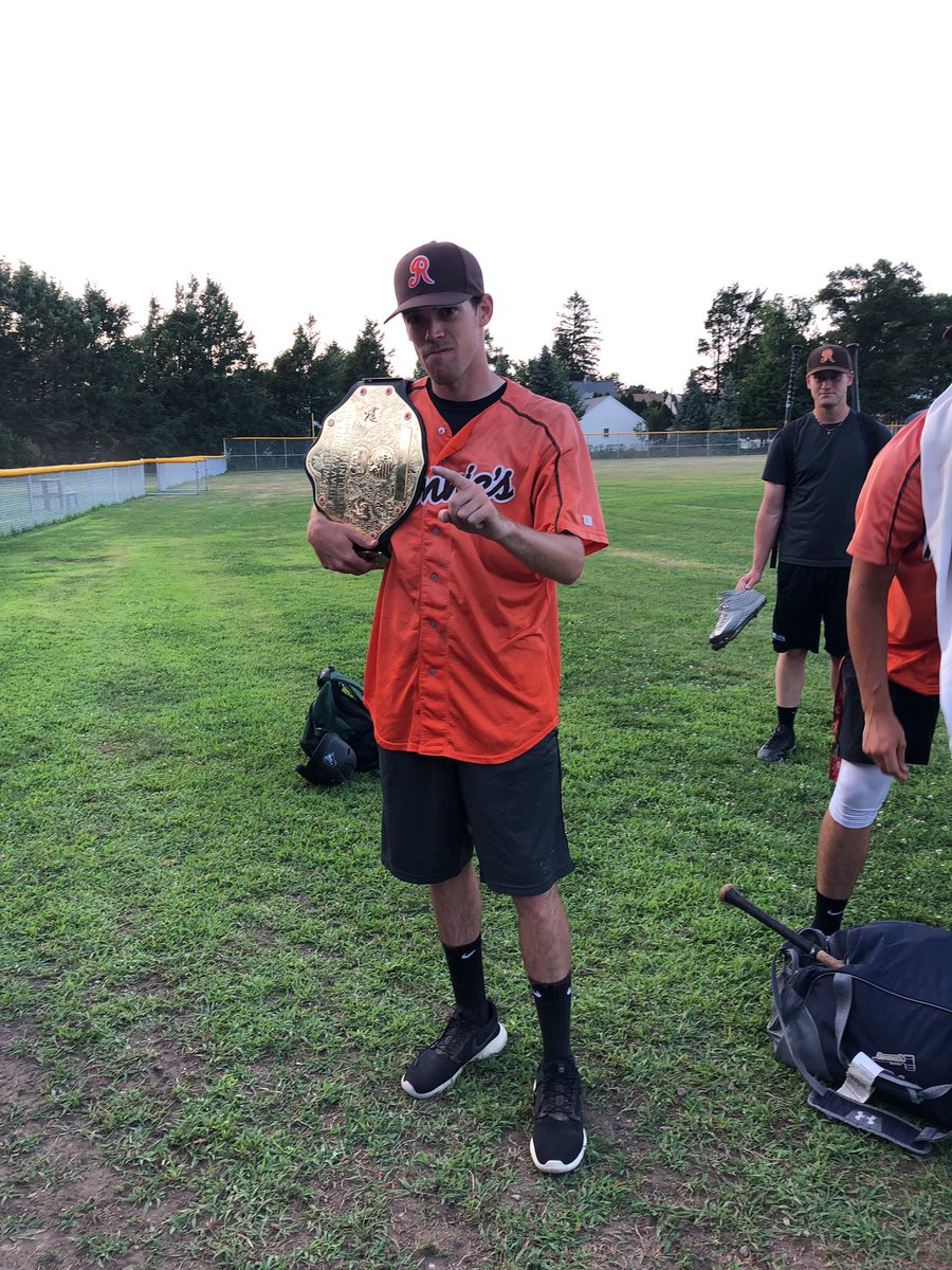 ronnies_rex's tweet photo. Ronnie defeats Clinton 6-2. @JGill225 with a 2 run homer. @RBowen44 wins the belt with a CG win. #DasRonnie #JulyTeam #AugustTeam @tgsports https://t.co/YkCYrw63Xi