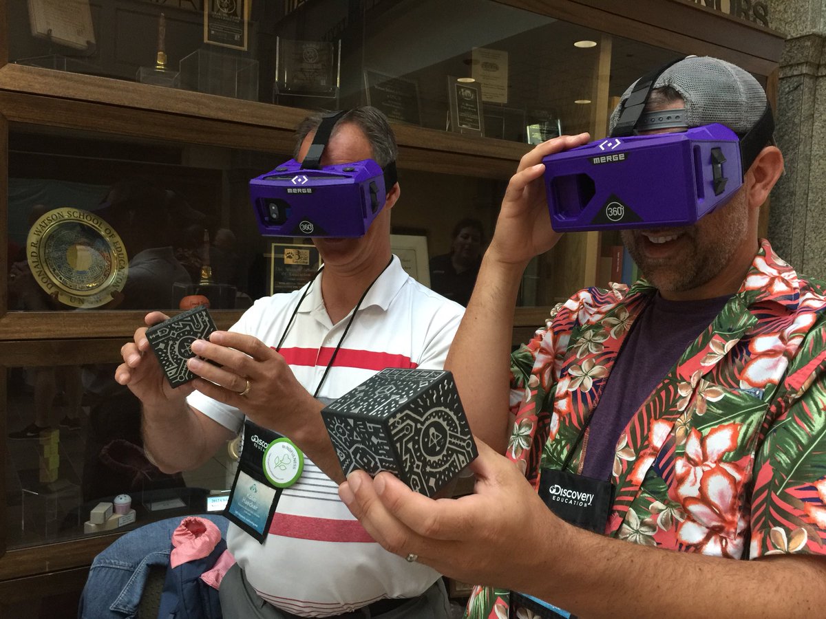 ZackMoriSOL's tweet photo. Augmenting reality at Principal Summit #DENSI2018 with @DiscoveryEd thanks @MergeVR https://t.co/tVz7okc1kn