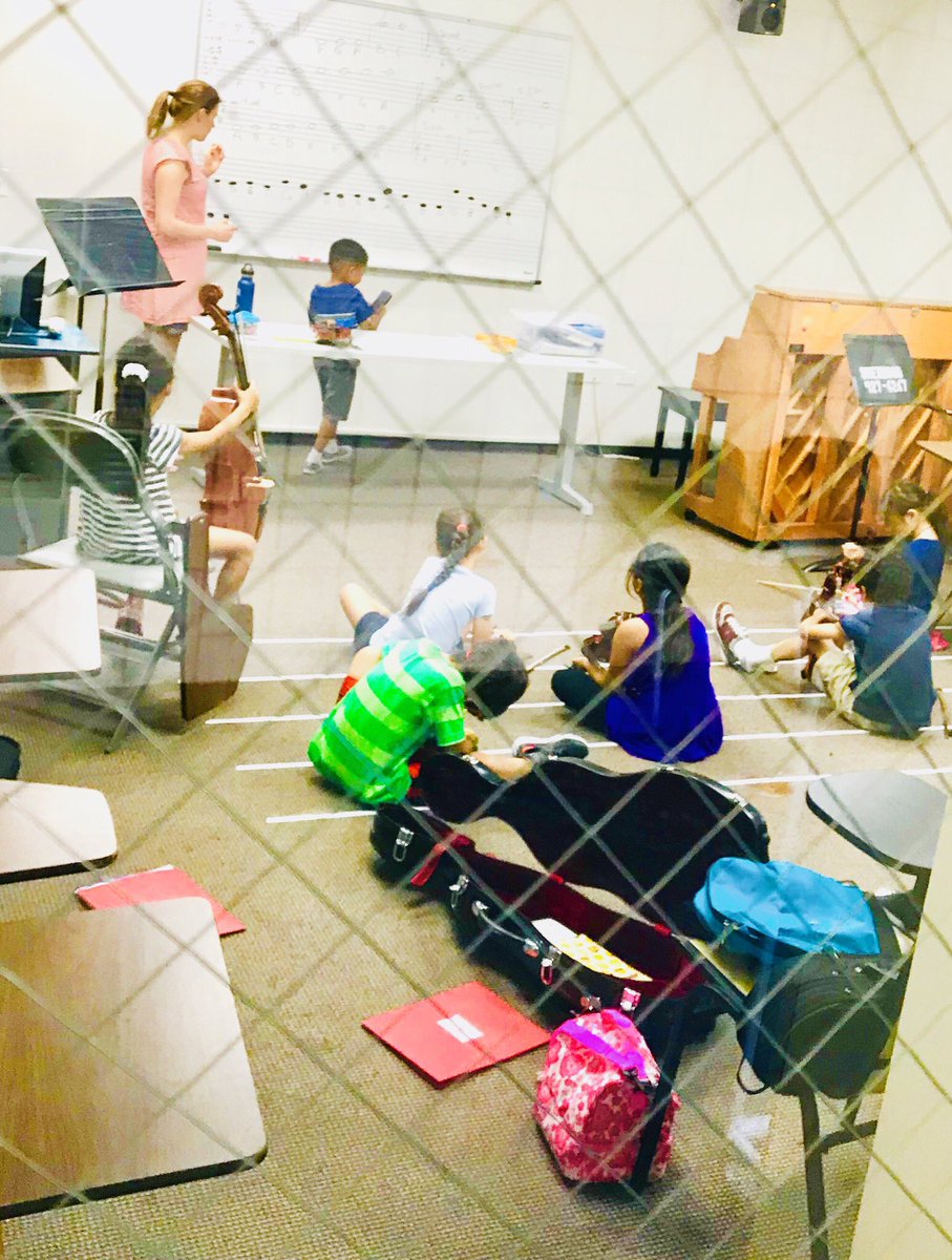 CCE_Columbia's tweet photo. Today was the final day of our #Suzuki Summer String Camp at #Sherwood Community Music School @ColumbiaChi in the #SouthLoop! #inspired #music #violin #cello #SherwoodMusic #CreativesRule #ColumbiaKids #summercamp https://t.co/913Wunv6pA