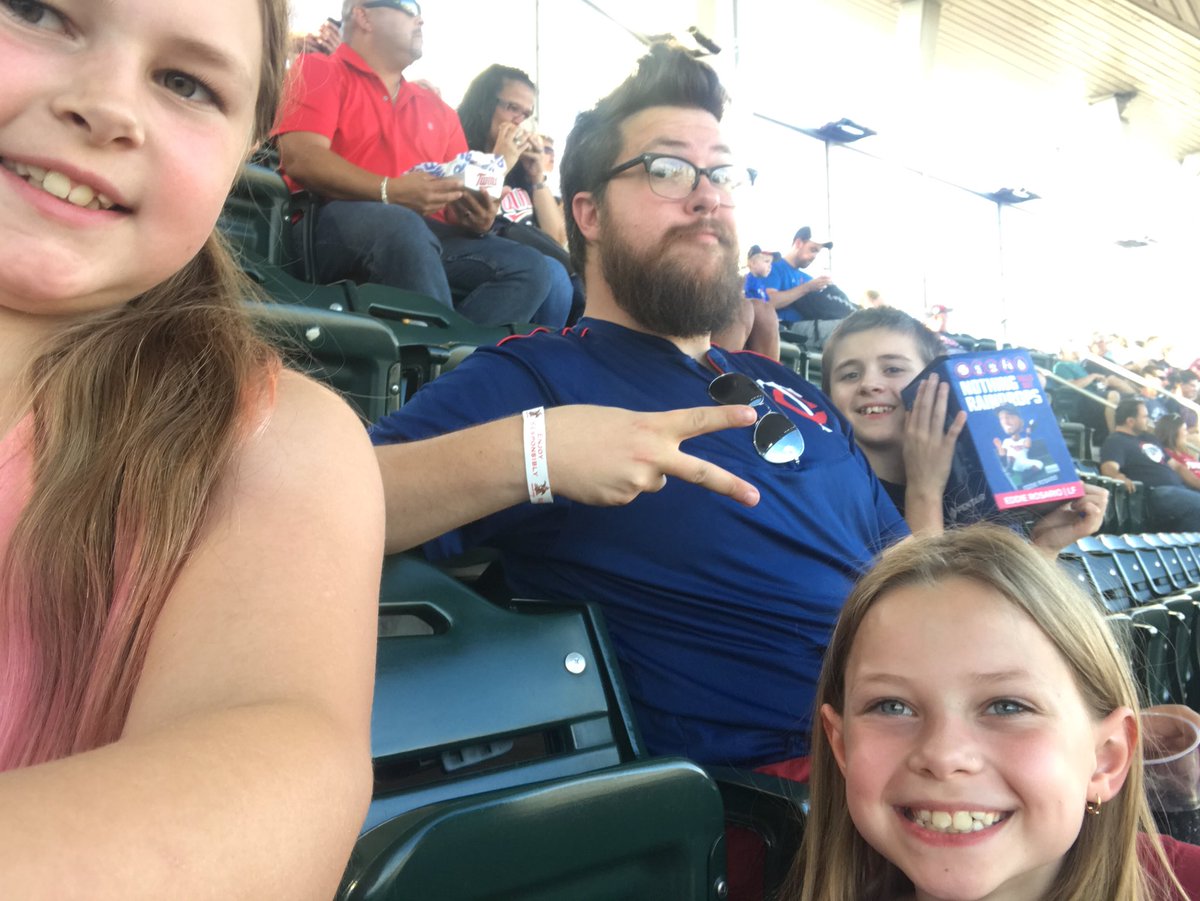 #Twinspics