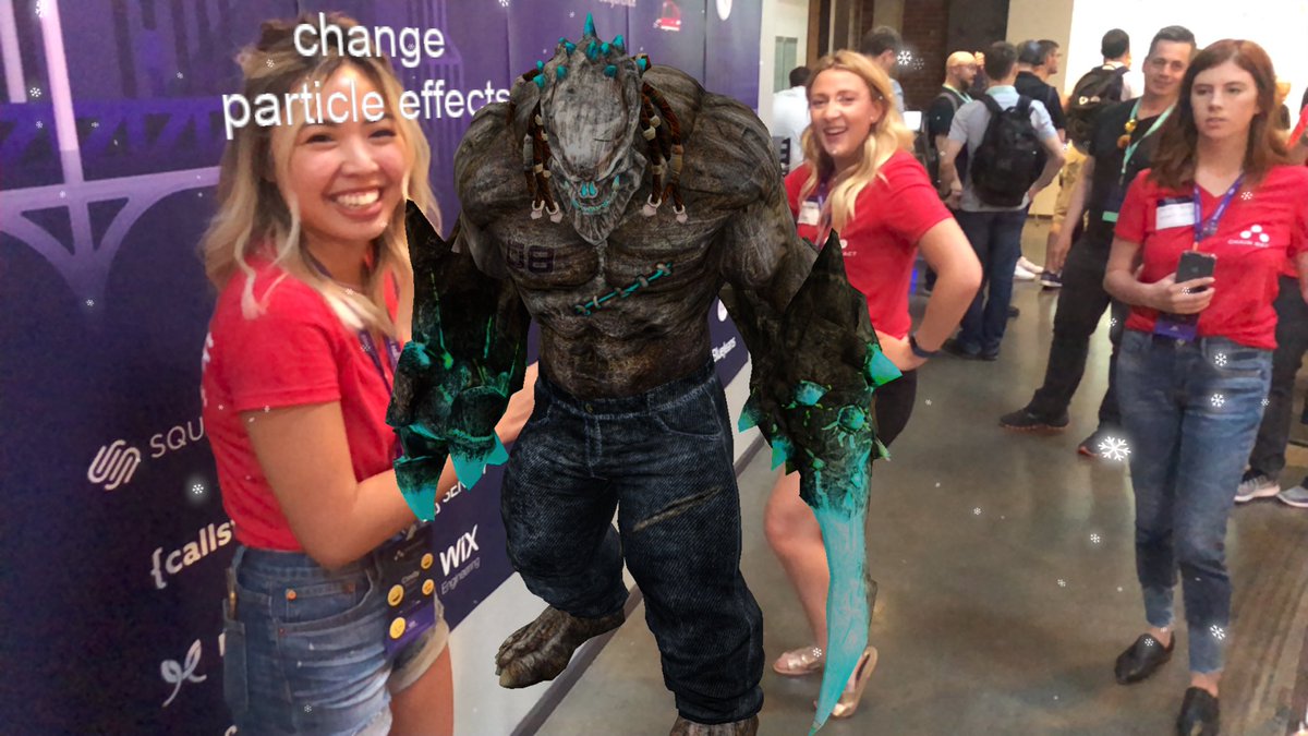 VladimirNovick's tweet image. #Armonster with @cindythuyvan @alwayshiccups #ChainReact2018