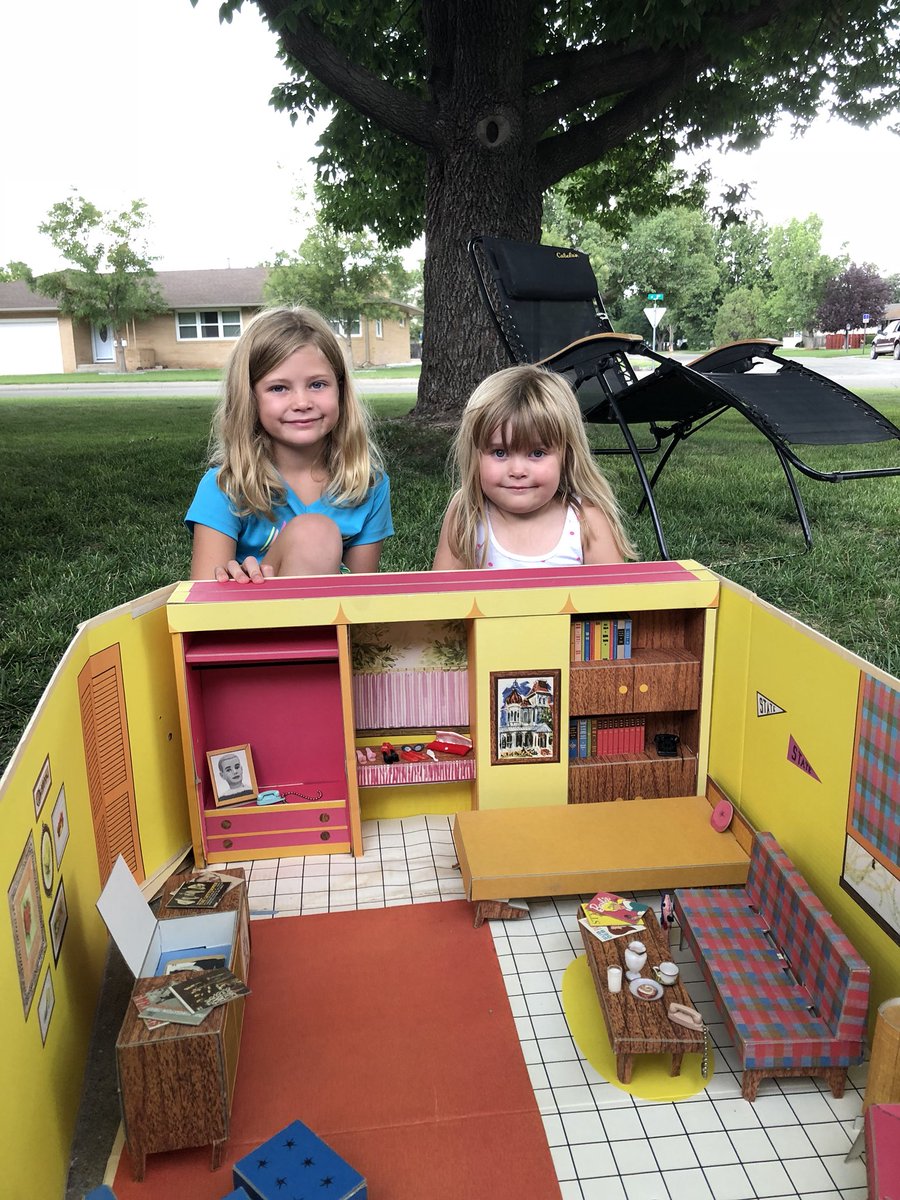 suszstahl's tweet photo. If you’ve played with this, you’re at least 56 years old!!  #barbiedreamhouse #getyourbidin https://t.co/247IVsJHSp