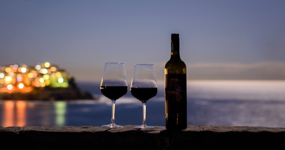 5 Best Wineries Near Redmond to Visit for Date Night buff.ly/2uyftwm