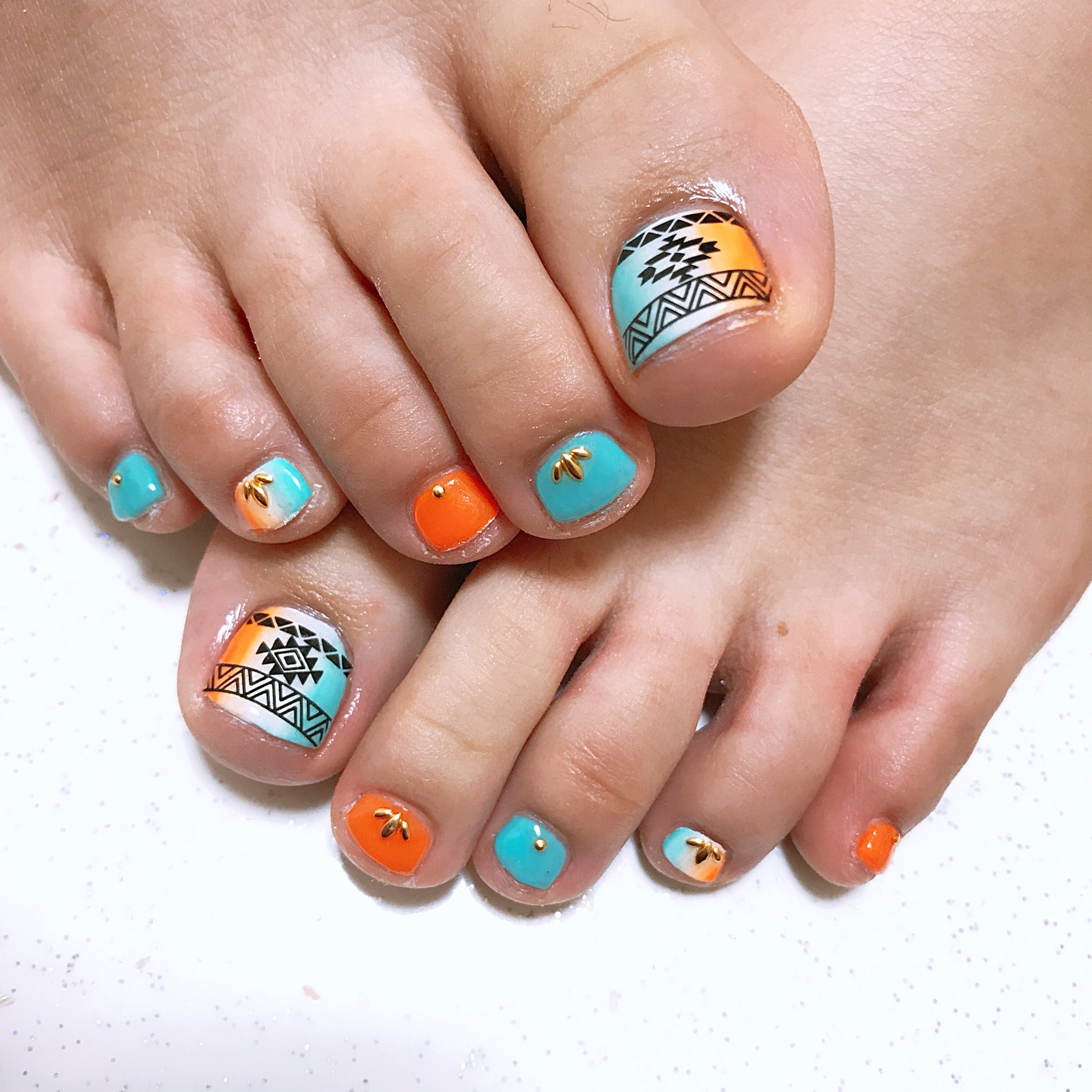 激安ネイル フット 夏ネイル グラデーション オルテガ シール エスニック T Co W2ayc027om Twitter