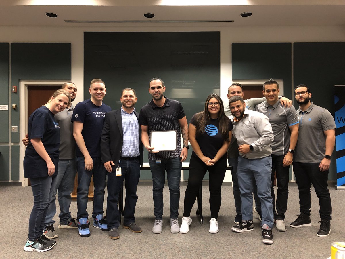 Lincoln_store's tweet photo. Proud with the things we are accomplishing , we are not stopping and we are coming back for more 🔥🔥🔥 #1 in the area for CRU attainment for the 2nd QUARTER , and #1 AUTOPAY attainment 🔥🔥🔥 #Legendarylincoln #SazonCompleto #MiamiDisturbance #WorldDomimation https://t.co/IyqToAutpC