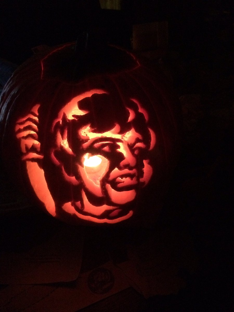 TheDoctor626's tweet photo. Before the day is over.... here are some of my Jason pumpkins. #fridaythe13th #Pamela #PamelaVoorhees #JasonsMom #jason #JasonVoorhees #thenewblood #FridayThe13thPart7 #youngjason #horror #horrorfan #pumpkins #pumpkingcarving https://t.co/InVAerpLfo