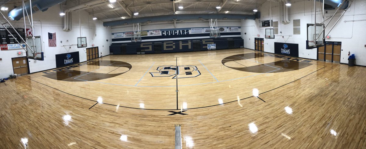sbhshoops's tweet photo. Couple of coats of finish to go and it’s all finished. So grateful that this got done. 🔥🔥🔥
#GoCougars https://t.co/sP3PKhbLLS