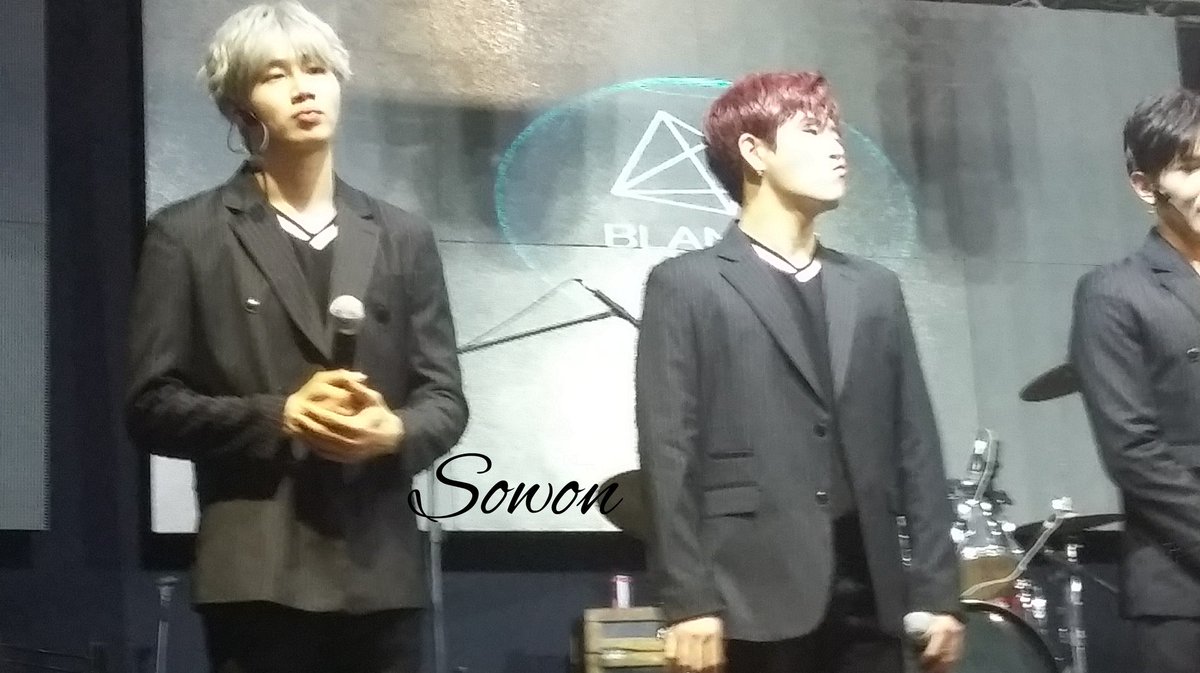 MySole_Almada's tweet photo. [180709] 
☆Blanc7_Concert en Anime Friends☆
@BLANC7_TENO @BLANC7_SPAX @BLANC7_KKID lindos!! 
#블랑세븐 #테노 #스팍 #케이키드 #Blanc7InBrazil #Blanc7NoAnimeFriends #BLANC7 #teno #spax #kkid #Prism🇵🇾 https://t.co/2fK1ep1c9C