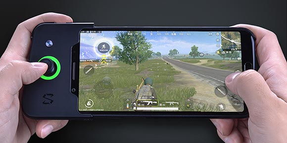 Noticias_Leon's tweet photo. Black Shark, el teléfono de Xiaomi para 'gamers': * Black Shark, el teléfono de Xiaomi para 'gamers'  Parentesis * Xiaomi Black Shark, un smartphone 'gaming' al que no le falta de nada  Hipertextual * Este es el Black Shark, el nuevo smartphone para… https://t.co/6OmsvmR6re https://t.co/6WNhDvPBQ0