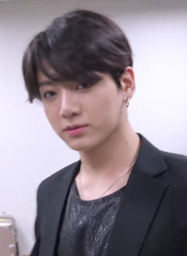 goldentimejjk's tweet photo. Omggg! So handsome! 😫😍

@BTS_twt https://t.co/gf8b5BpazZ