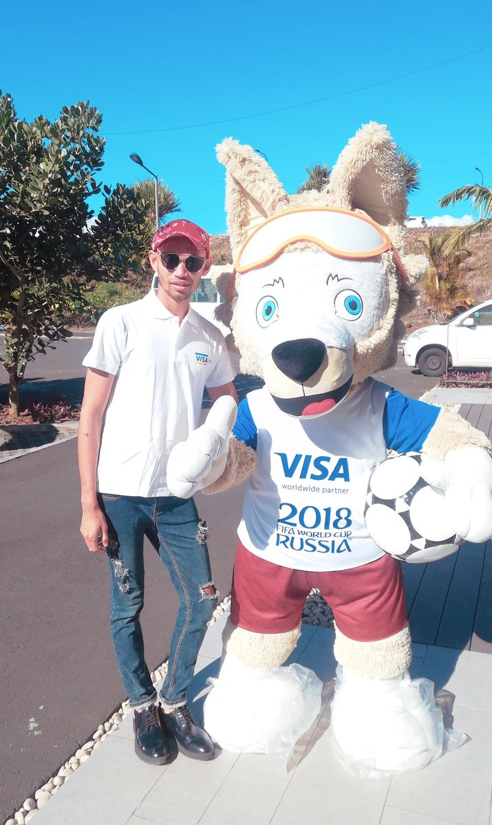RealDaeStafford's tweet photo. With #Zabivaka for the #WorldCup &amp; #visainternational #mauritius !
#curepipe #portlouis #beaubassin #rosehill #quatrebornes #ebene
#visainternational #event #football #fifa #roadshow #echobox #influencers #roadshowmauritius
#eventfullife #visaworldcuptour2018 #worldcupfinals2018 https://t.co/v0USdJmgrA
