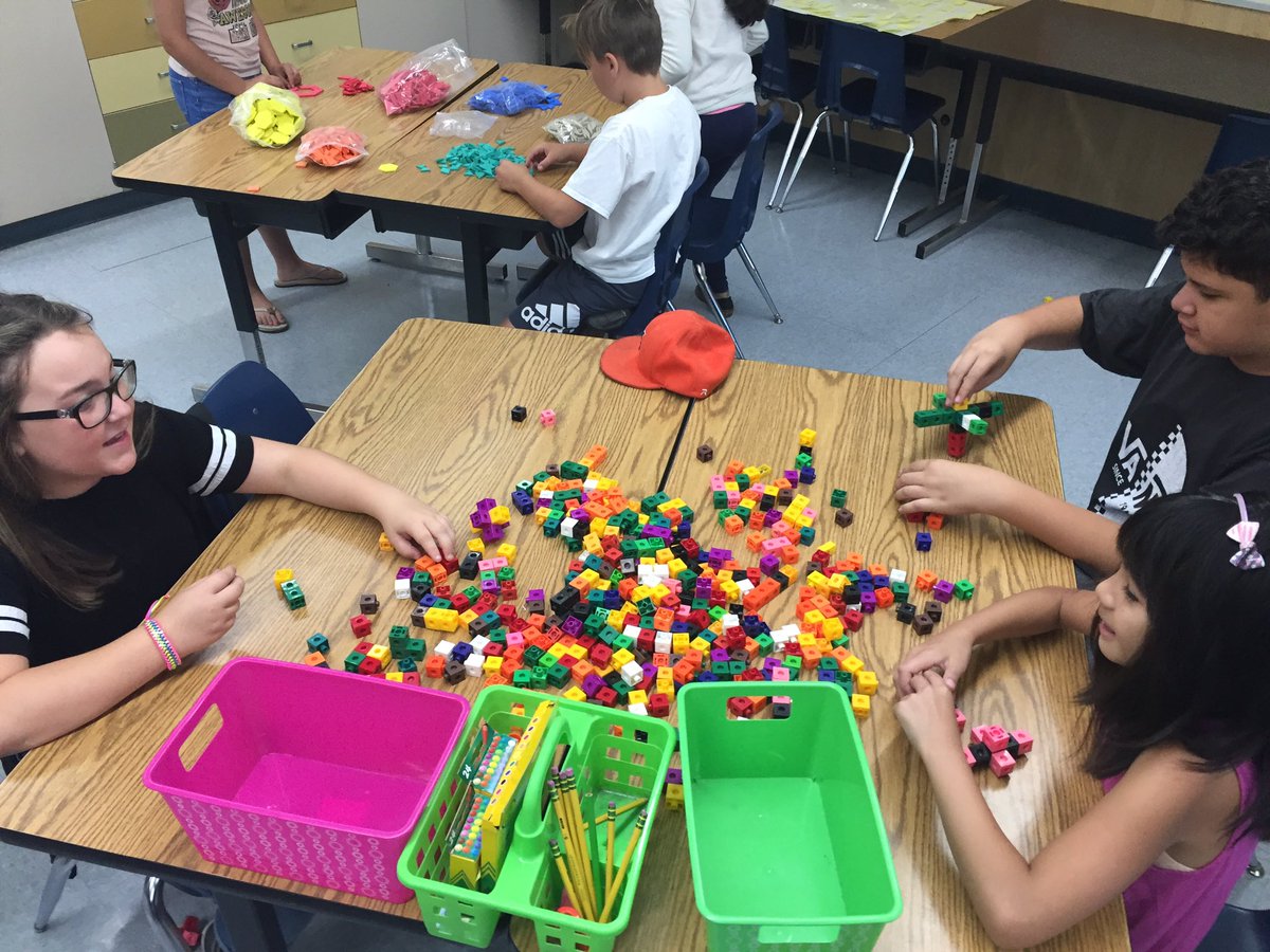 ricekrisz's tweet photo. When they say they haven't "played" in math since 1st grade...Starting the day with play! @CoriOrlando1 @AyeLilLass @lspracklen2 @SimiValleyUSD  #18daysSV #LearnOutLoud https://t.co/RyHQ2jIysP