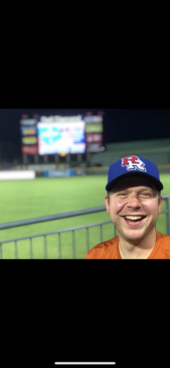 BaseballTrip_18's tweet photo. @RRExpress thanks for having us! Just look how happy @spsulak is! https://t.co/rqHMFnTugL