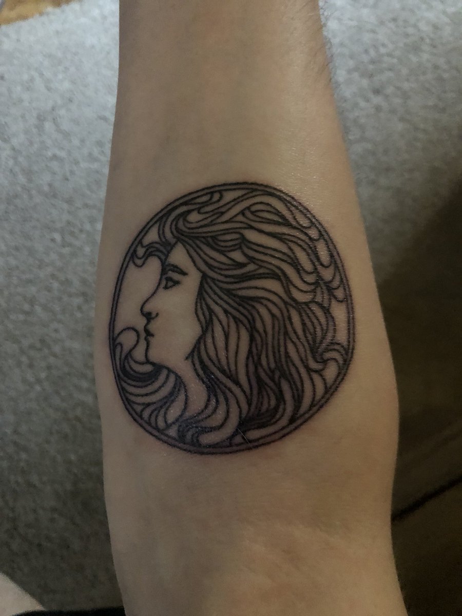 doom__days's tweet photo. I got my first ever tattoo today. Thank you @lorde for creating a masterpiece that is Pure Heroine &amp; putting my feelings into words. I 💙 you https://t.co/Kojj0qxZR3