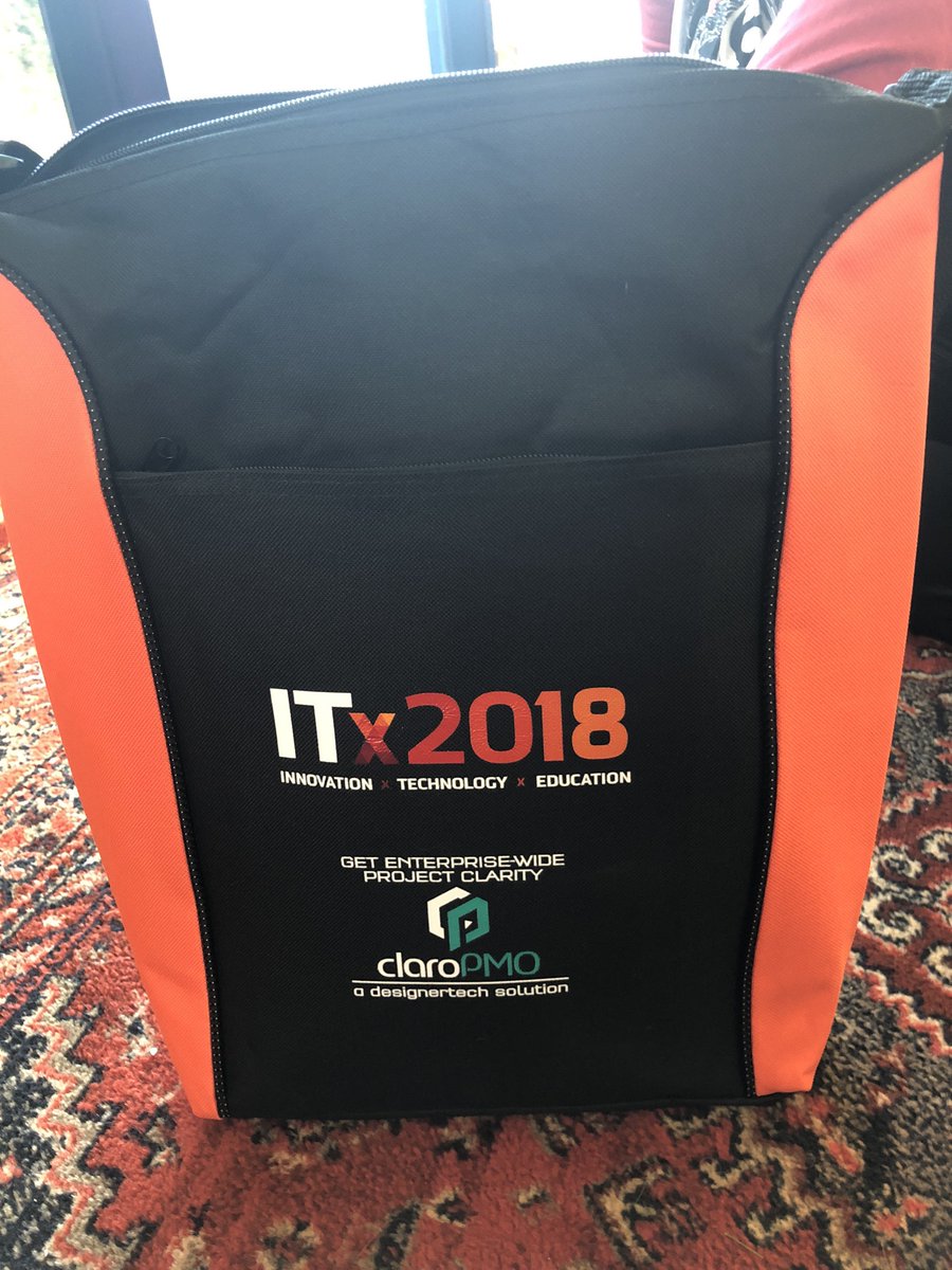 nzPaulM's tweet photo. For those who didn’t realise, the #ITx2018 conference bag is actually a cooler bag :). https://t.co/0FkwqH9HCc