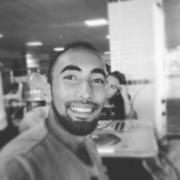 Pixelanimerpg's tweet image. waiting in #boavista airport with unusual cigarretes ¿? #trip #venezuela #brazil #argentina
#gamer #anime