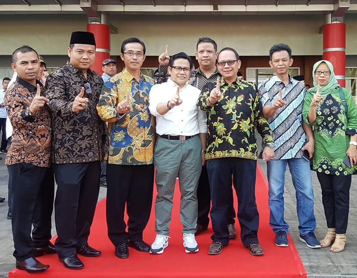 #CakIminNextWapres2019 #CakIminUntukIndonesia 
#JOIN2019 
<a href="/OkutJoin/">Relawan JOIN Okut</a> <a href="/sumseljoin/">JOIN. SUMSEL</a> <a href="/cakimiNOW/">A Muhaimin Iskandar</a> <a href="/zella0602/">zulkarnain</a> <a href="/EdiSuanto6/">Edi Suanto</a> <a href="/RArissunandar/">Robby Arissunandar</a> <a href="/manika_ARB/">ARBIT MANIKA</a> <a href="/JOIN_Bengkulu/">BRIGADE 4.0 Bengkulu</a> <a href="/ekasubakti2015/">EKA SUBAKTI</a> @JOIN_TGM <a href="/Join_Barsel_05/">JOIN KALTENG (BARSEL 05)</a> @PanglimaJOIN