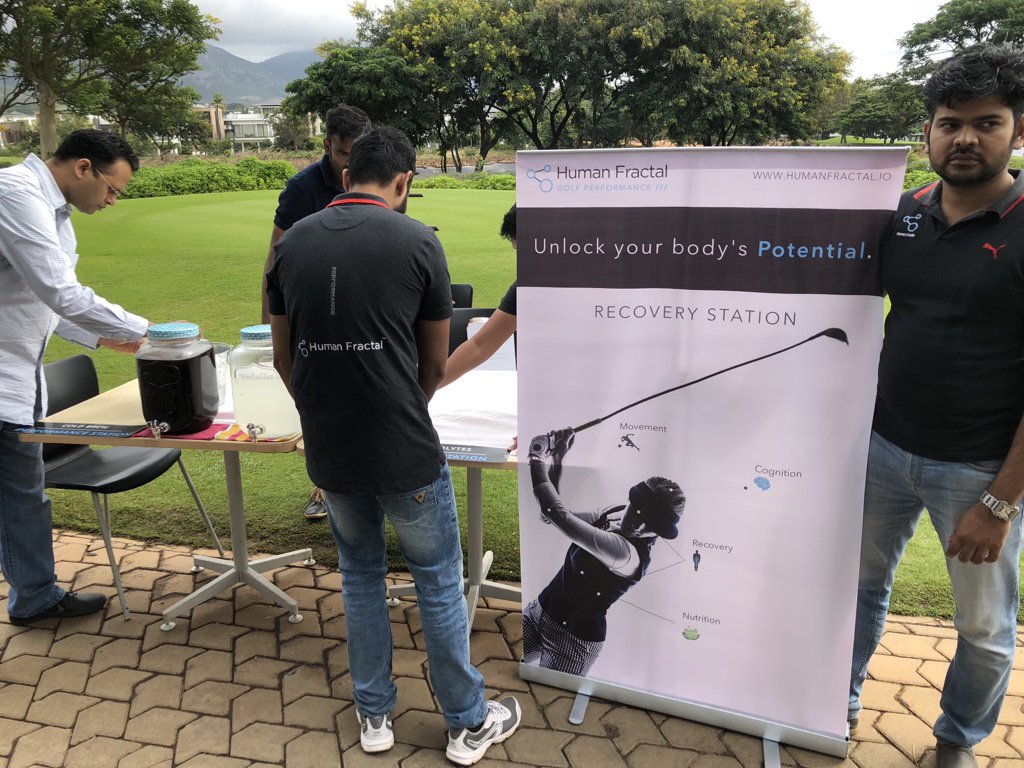 humanfractal_ai's tweet photo. Golf Performance Kiosk @p_golfshire https://t.co/4YRFbXi8PW