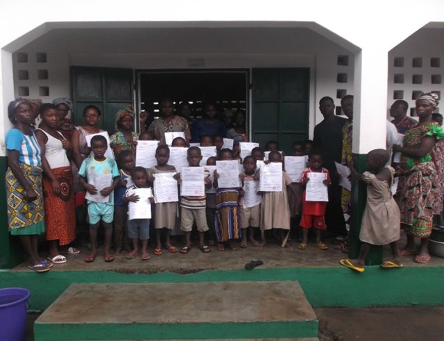 ofedinter's tweet photo. On 5/27, 50 Kindergartners received their birth certificates at a ceremony attended by both parents and staff
#OFED #OFEDinternational #education #EducationForAll #Assiamagle https://t.co/nk72gyEkUb