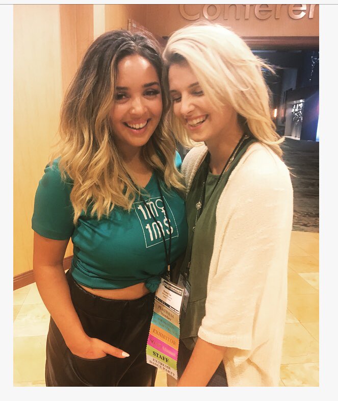 LSteele_17's tweet photo. So genuine and glowing. Totally runs in the family. Loved speaking with you tonight ! @eWomenNetwork  #time2rise https://t.co/kRooMUJjXM