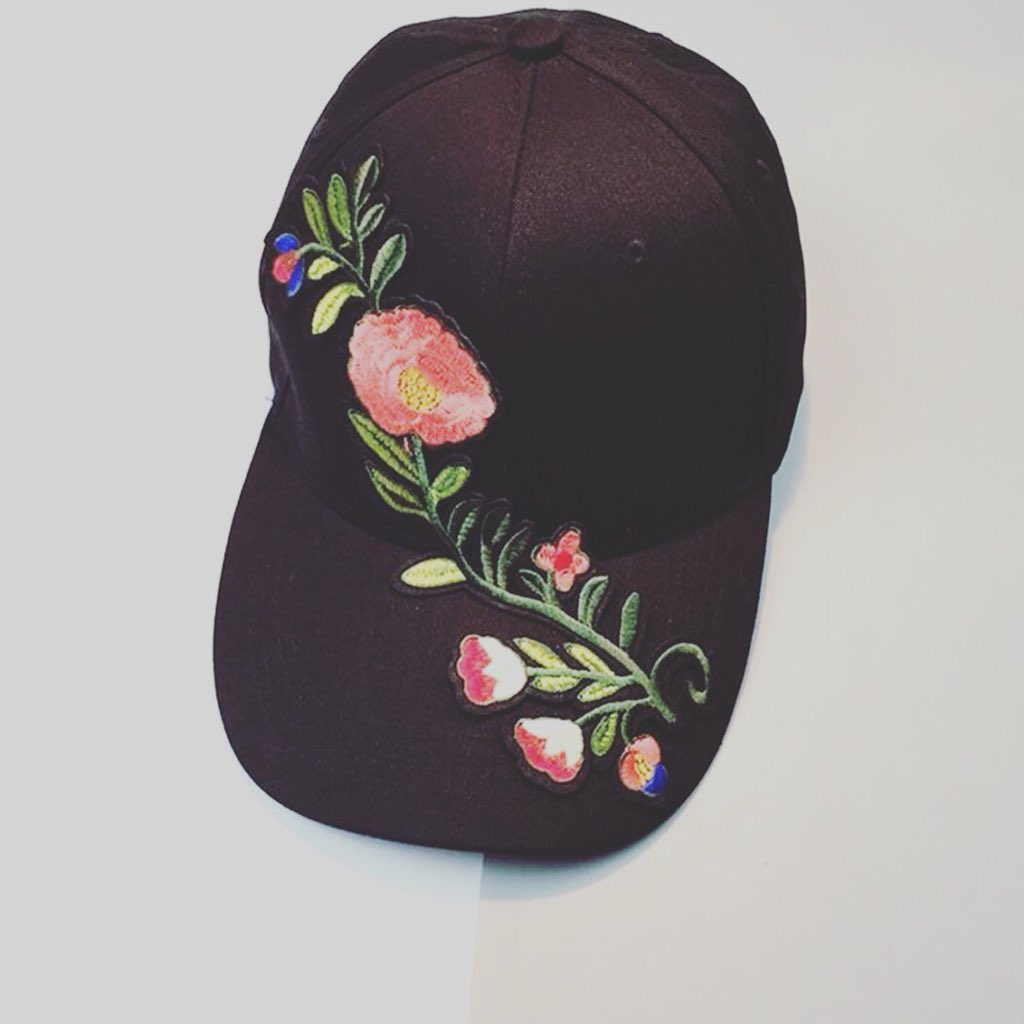 Get your 🌹 hat at darksideshop1.myshopify.com