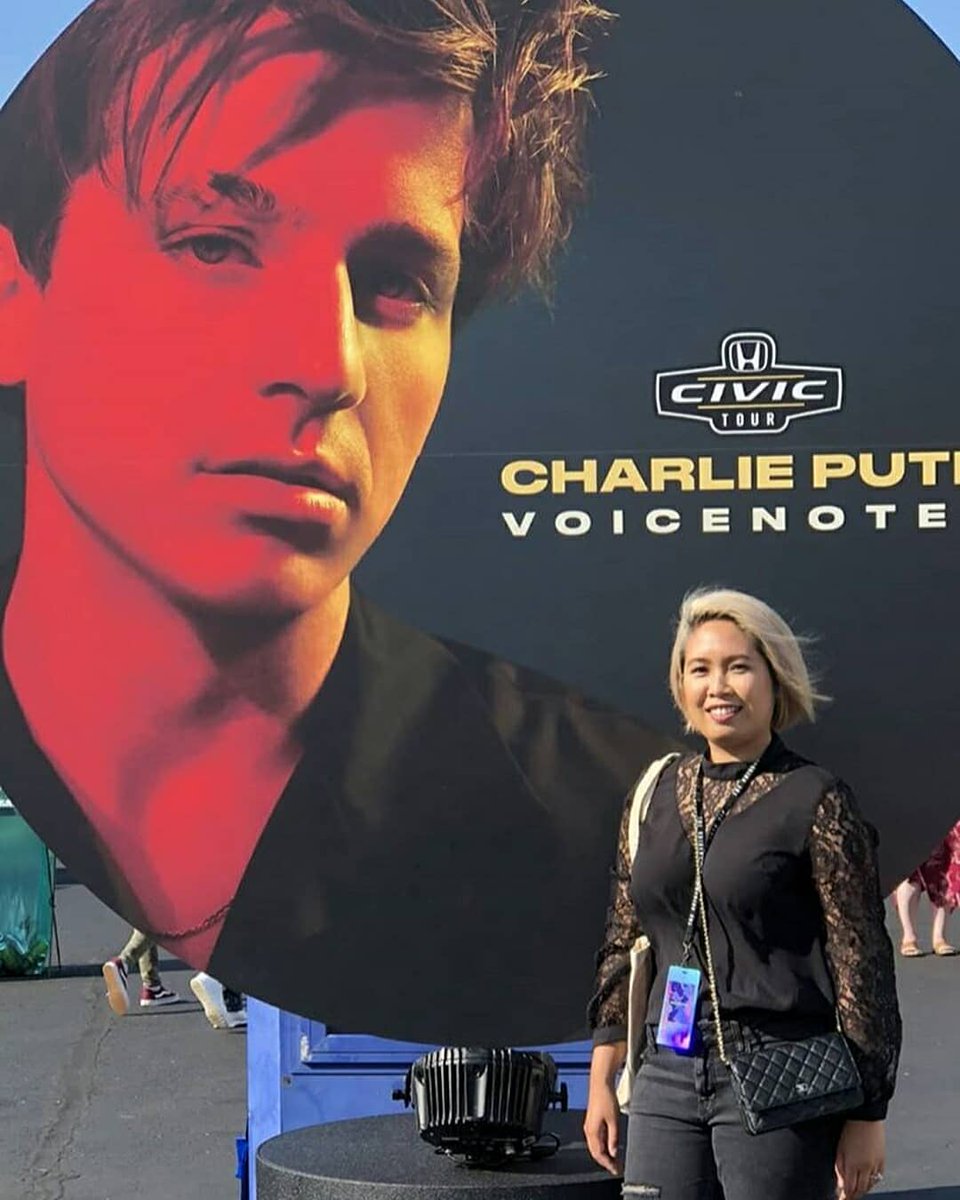 futikhaputh's tweet photo. Some fans at #VoicenotesTour today!!! @charlieputh 
Cr to the owner https://t.co/q8LzDPdHZk