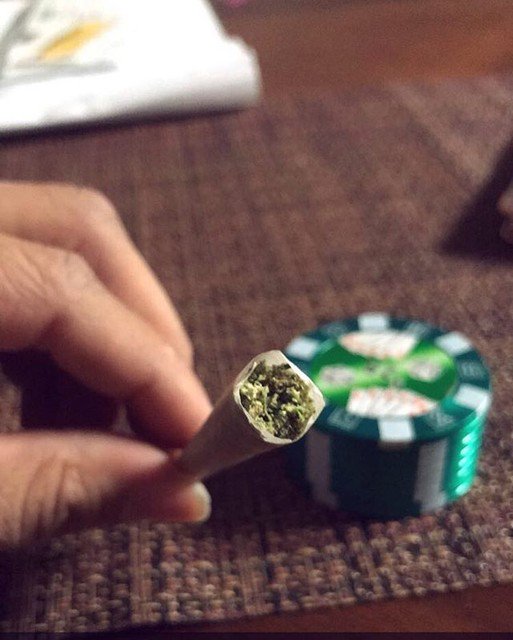 Reposting <a href="/ohnyeneek/">NEEK✨</a>:
yes I twist up trees and stuff em in a cone but don’t get it twisted...I don’t depend on this to get by. There’s prayer, there’s mental strength, a bunch of hard work and THEN it’s the trees.  Its just a part of the vibe. Ya know?