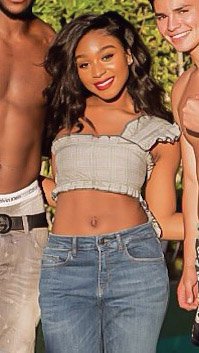 normaniarts's tweet photo. Girl 🔥 https://t.co/pzl0GLVNGL