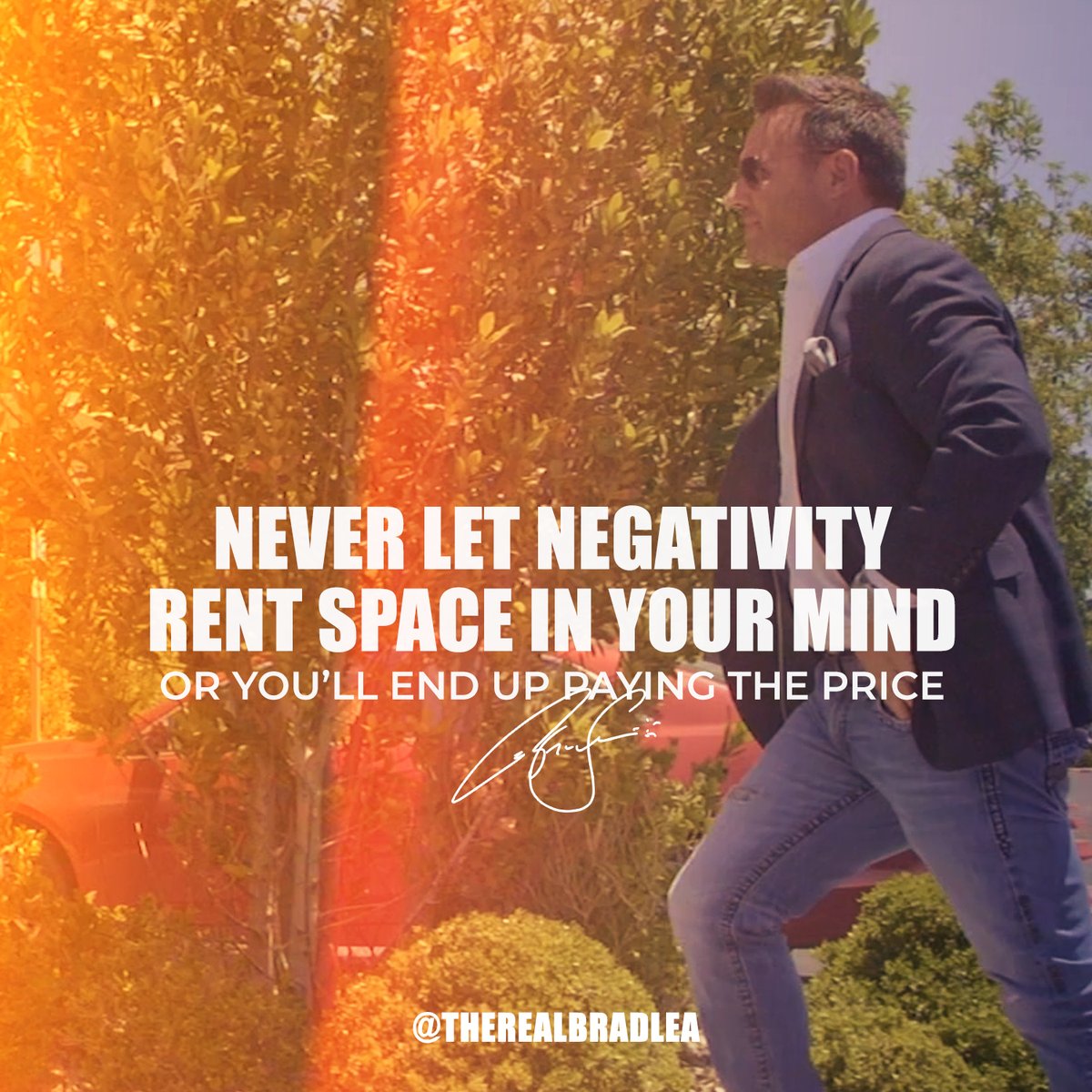 Never let negativity rent space your mind
#SaturdayMotivation #Success #Quotes #startups #Business #Entrepreneur #GrowthHacking #Leadership #TuesdayThoughts #Mpgvip #defstar5 #DigitalMarketing