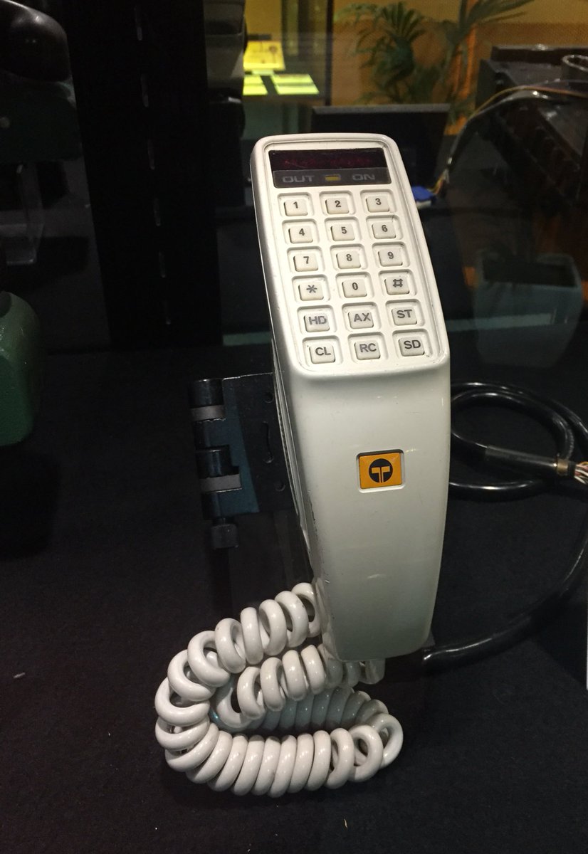 TelecomAust's tweet photo. Vintage Telecom Mobile Phone https://t.co/KYX9lQrmr2
