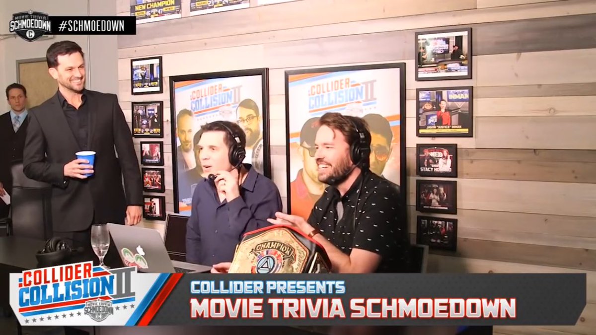Motarollin's tweet photo. When some douche takes your spot at the announcers desk. @MikeKalinowski @JQuasto @KristianHarloff @Jawiin @ColliderVideo @Collider #ColliderCollision #ColliderCollision2 #KOrruption https://t.co/J4TIqh6U82