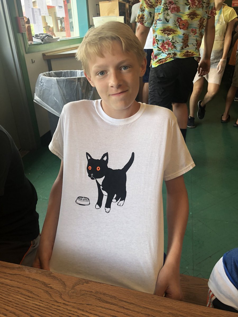 FWFSilkScreen's tweet image. Coleman&apos;s cat !!! #silkscreen #screenprinting #frenchwoods #fwfsilkscreen #art #artcmp #summercamp #frenchwoodsfestival #screenprintingtshirt #tshirtdesign #tshirtprinting #tshirtsilkscreen instagram.com/p/BlM1NRPDXS8/