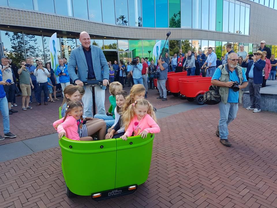 De @elfwegentocht in Gemeente Smallingerland. e starten met een ontbijtsessie bij Schouwburg De Lawei met een inspirerende presentatie van <a href="/astro_andre/">André Kuipers</a> waarna we meedoen aan “de langste elektrische stoet ooit “ en 2018 fietsers. Stichting Wielercomité Surhuisterveen.