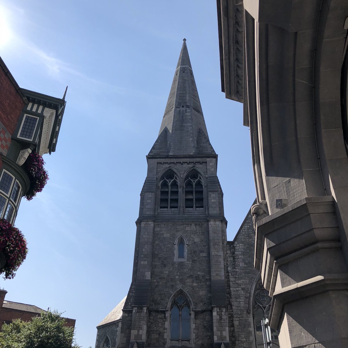 schill_dawg's tweet photo. Not sure if it’s a late end or an early start but this city has already won me over. And it’s only been four hours. #Dublin #tired #23rdhour https://t.co/TmRiXJPC6v