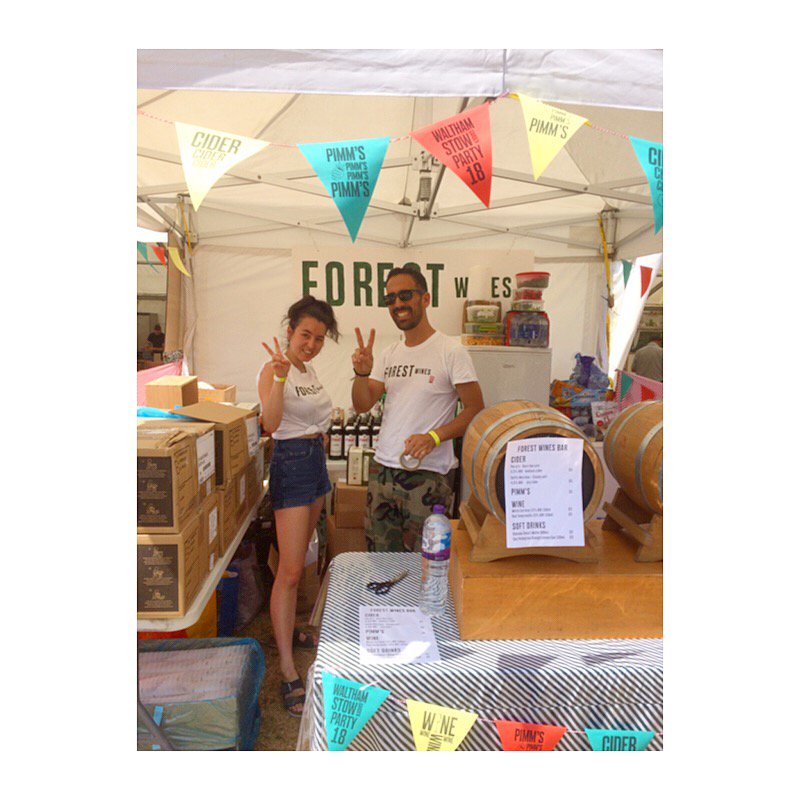 forestwines's tweet photo. WALTHAMSTOW GARDEN PARTY
Weekend of great music, food and drinks. Find us on the Fellowship Island in the Appetite Food Market, today until 9.30pm and tomorrow 12-6pm. CIDER, PIMMS and WINE on tap #forestwines #AppetiteFoodMarket #FellowshipIsland #WalthamstowGardenParty https://t.co/FPUGTwiVy3