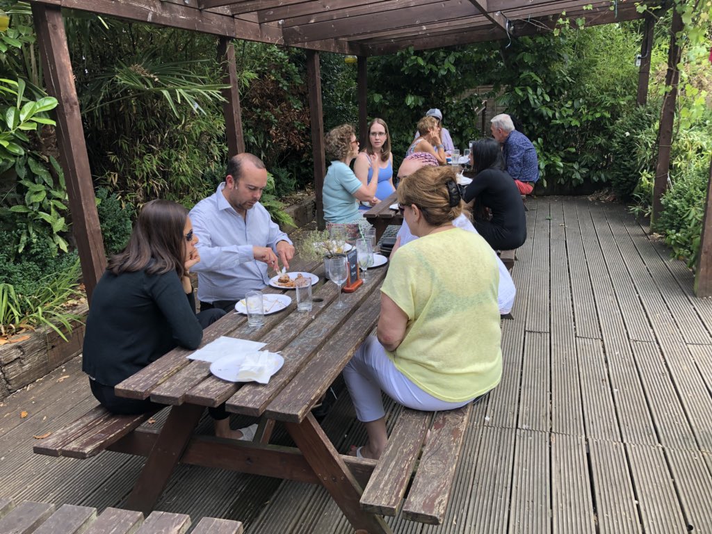 BromleyCupper's tweet photo. #NetworkingCupper
We had a fantastic time @ShortlandsTaver
BBQ food was amazing
we highly recommend.
Lovely weather - lovely people what more can one ask for.
We had a great time...😀
#Shortlands #Bromley #Networking #Summer #BBQ https://t.co/jQc45t4c2p