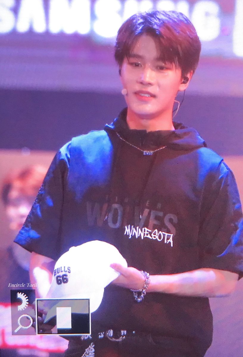 Encircle0614's tweet photo. 180714 BuzzerBeatFestival2018 
#태일 #문태일 #TAEIL #NCT127 https://t.co/CbDwYNvWuj