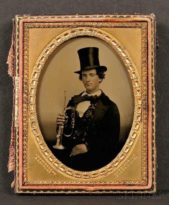 WaveGlobe_FM's tweet photo. This photo was taken exactly 160 years ago - seems rather poignant. Wonder who this chap was..... https://t.co/AwzxMT95gE #MusiciansOfThePast https://t.co/tcLwX1rAGK