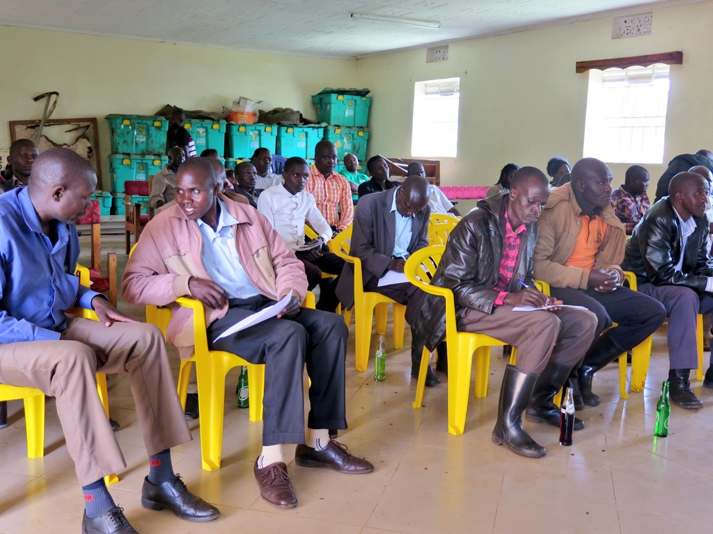 min_waterUg's tweet photo. @WSDFUganda - East and @UmbrellasWatsan - East staff carrying out community engagement and sensitization meetings in Bukwo. @AaronKabirizi @kavutse_dominic @KfWpress @ADCinUganda @sonja_hofbauer https://t.co/N9AGelDAVD