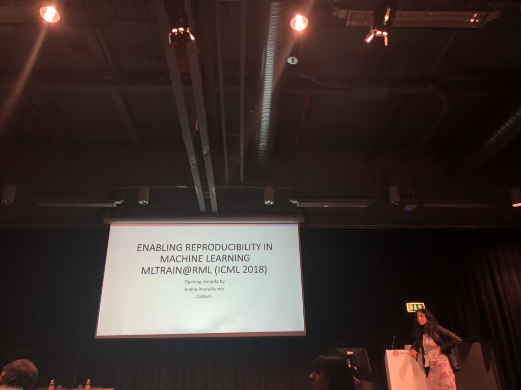 Azizzadenesheli's tweet photo. Reproducibility, @anima is telling us about incentivizing reproducibility. #ICML2018 , #mltrain https://t.co/EaqUL2DCnT