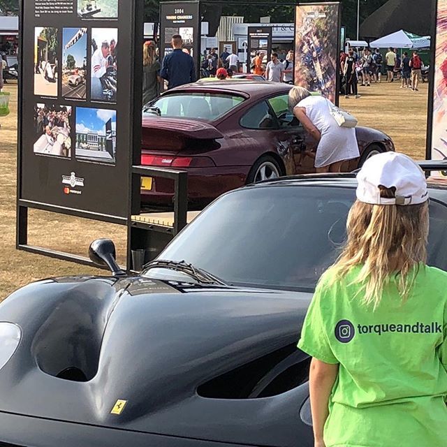 torqueandtalk's tweet photo. Early start @fosgoodwood #goodwood #goodwoodfestivalofspeed #ferrarif50 #porsche993 😍 https://t.co/AXov0vgdzD https://t.co/HmEfbRhiq1