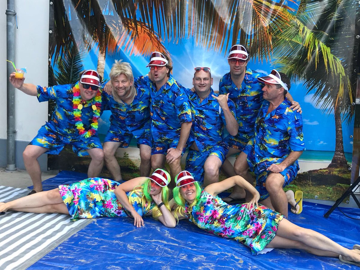 Met een geweldig feest is de vakantie ingeluid! Slotfeestcommissie bedankt!!