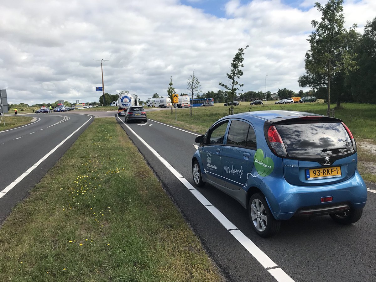 8k docht mei  oan de grutte fossylfrije parade. De Friezen wize it paad, goed #dwaande