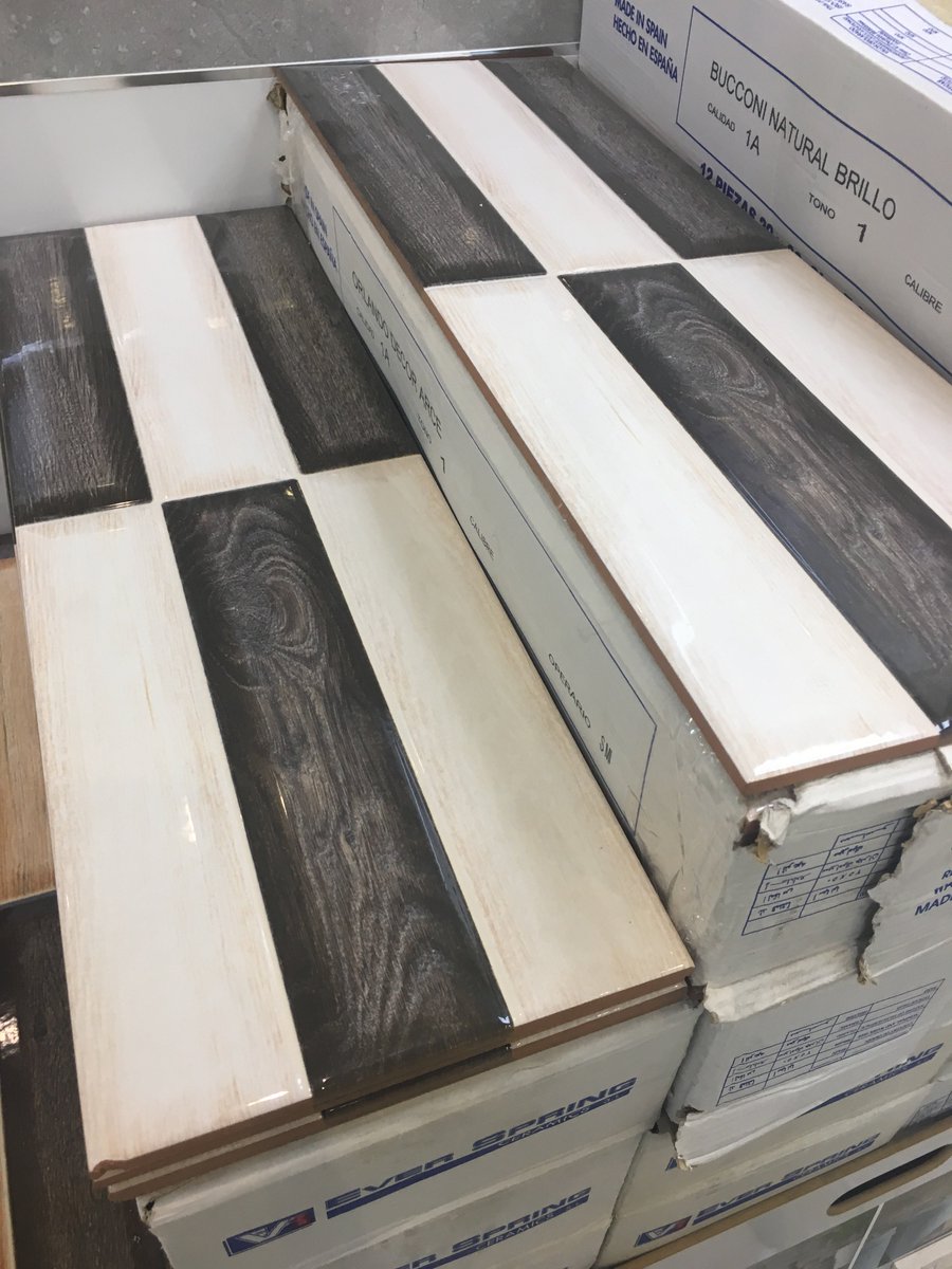 AbsoluteTiles's tweet photo. #CLEARANCE! Selected Spanish ceramic wall tiles are now reduced to just £7 per square metre, while stocks last. 20x60 size only. Available in our Ilford, Brentwood, and Hainault stores. For more information, please call 01277 215566. #sale #bargain #whilestocklasts #tiles https://t.co/PFp3zaaQNY
