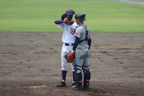 kamazu235's tweet photo. 今日で高校野球が終わりました
連合でやれてほんと良かったと思う
短い間ありがとう
マネのみんなもありがとう
2日間暑い中応援ありがとうございました。応援してもらったおかげで最高の日になりました https://t.co/FY0F2qbd6X