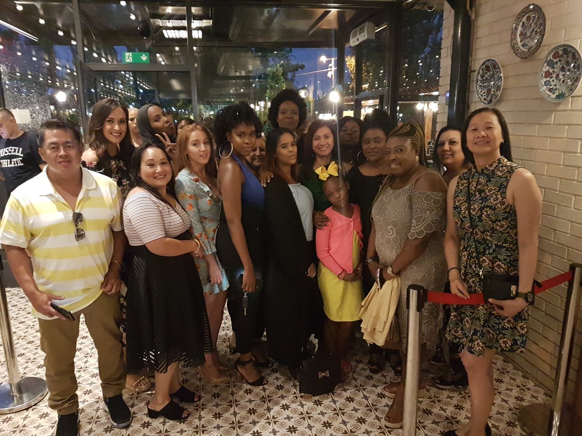 RN2268's tweet photo. Taking a break...great time on AAU night out https://t.co/75TbmdxtJo
