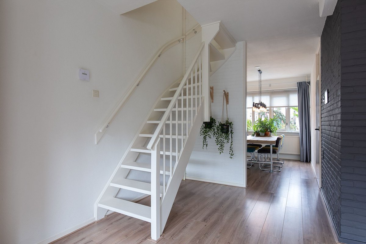 Chudepohl's tweet photo. Ons huis staat te koop! Wie wil ons helpen hem te delen? De gouden tip krijgt een zelfgebakken appeltaart! 😋

https://t.co/W2hirAT47I

#huis #funda #huistekoop #koophuis #koopwoning #verhuizen #hengelo #makelaar https://t.co/fxcWBFR0iy